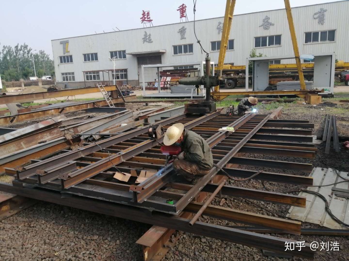 纯水泥房风格装修图样_农村自住水泥预制房_水泥房