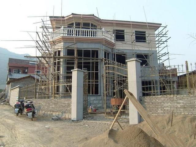 自建地下室成本_自建房成本_农村自建别墅成本