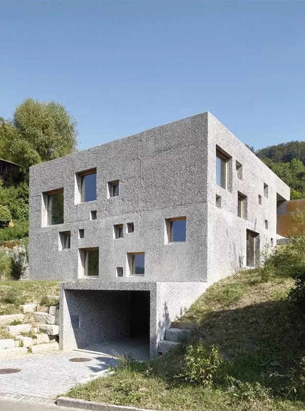 在老挝自建房子成本_自建房成本_农村自建游泳池成本