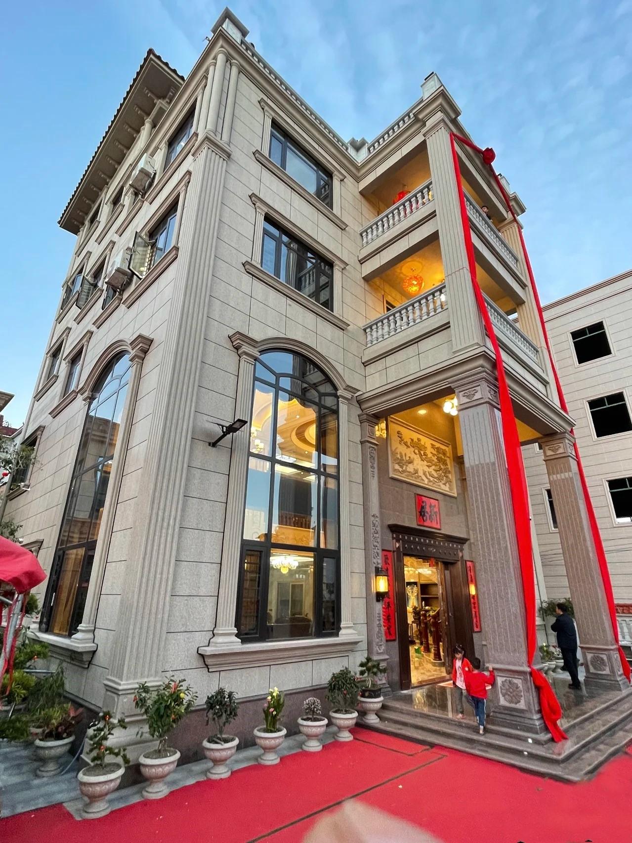 农村房屋主房和附房_100方农村自建两层房_农村自建房